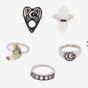 Hot Topic Ring Set